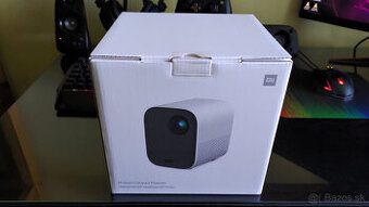 Xiaomi Mi Smart Compact Projector