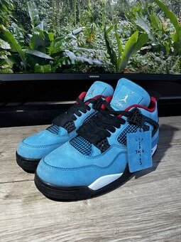 Jordan 4 Travis Scott