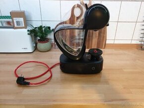 Kavovar Dolce gusto