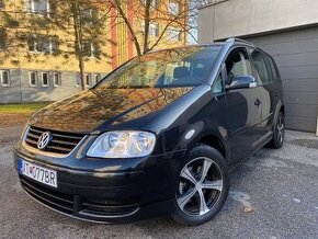 Volkswagen Touran 1.9TDi Highline