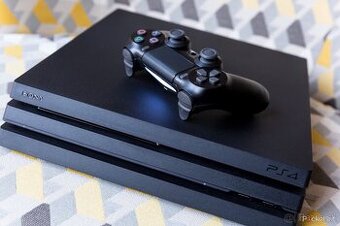 Predám PS4 PRO 1TB 1xdualshock