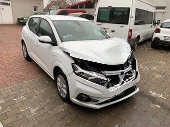 DACIA SANDERO TCe 90 AUTOMAT