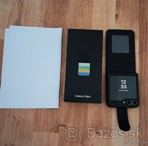 Samsung Galaxy z flip 5.     512 GB