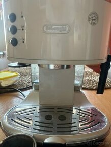 Kávovar De'Longhi Icona ECO 311.W biely