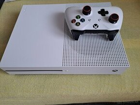 Predám Xbox One S 1tb