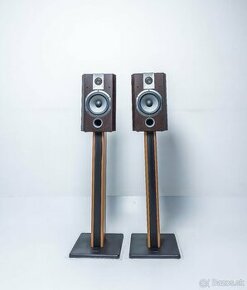 Focal Chorus 705V + stojany