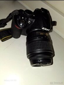 Nikon D3100 plus príslušenstvo