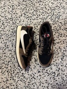 Jordan 1 Low Travis Scott OG