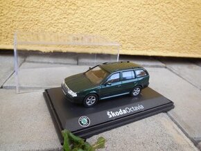 Škoda Octavia 1 Combi / 1:43 Abrex