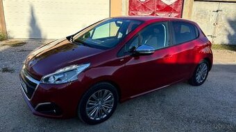 Peugeot 208 1.2 PureTech Style - 1