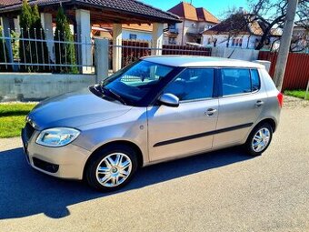 Škoda Fabia Hatchback 1,4 Benzín 87000.ORG.KM.TIP TOP STAV