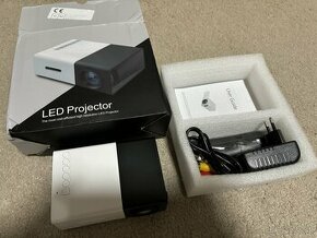 Led mini projektor - 1