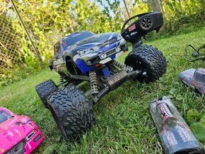 PREDAM TRAXXAS STAMPEDE 1:10 2WD 2x BATERKA