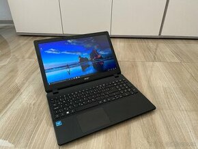 15.6"/Acer/Notebook/8GB RAM/256GB SSD/Intel HD Grafika/FULHD - 1