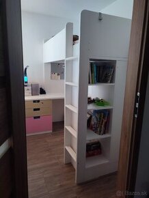 Postel ikea stuva