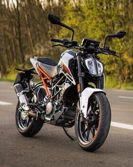 KTM Duke 125