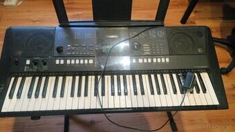 Yamaha psr e423