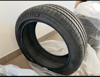 Letné pneu - Michelin 225/45 R17 primacy 4 94v