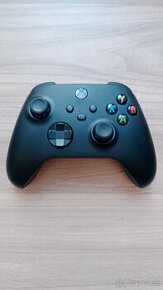 Ovladač Xbox series/one. Carbon Black. USB C