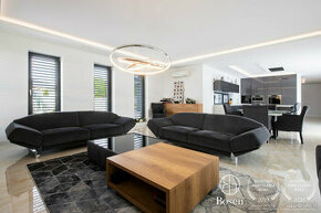 BOSEN | Luxusný 7i RD s hosťovským domom a s bazénom