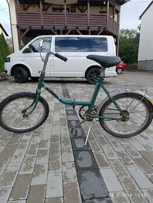 Skladací bicykel eska