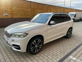 BMW X5 M50d XDRIVE 2016 NOVÉ V SR 1 MAJITEĽ