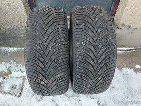 225/45 R17 - 1