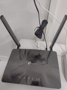 Predam wifi router tplink mr 200