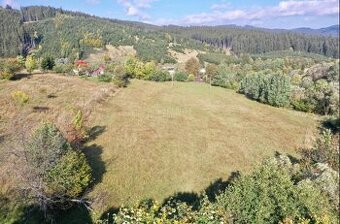 Predaj jedinečného pozemku 836 m2 s IS na parcele v Makove