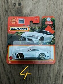 Autíčka Hotwheels Japonci Kia