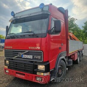 Volvo FH12 s hydraulickou rukou