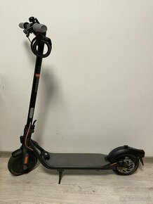 Ninebot Kickscooter F30E - Segway - 1