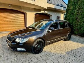 Škoda Superb COMBI 3.6 V6 L&K+DSG+Panorama+Webasto+Rok 2013 - 1