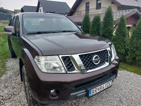 Nissan navara d40