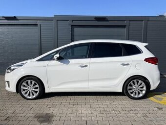 Kia Carens 1.7CRD-i 115PS FAMILY TOP STAV