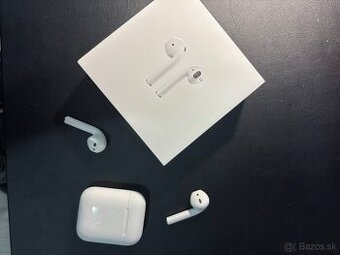 Apple AirPods 2 generácie