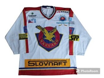 "Kúpim hokejové dresy HC Slovan (1995 - 2011)"