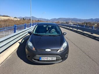 Predám Ford fiesta 1,6 r.v. 2009 diesel