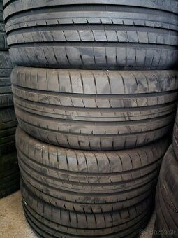 235/45r18 Goodyear