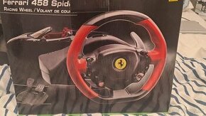 volant Thrustmasters Ferrari 458 spider