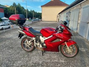 Honda VFR 800 V-tec 2008 M6 V4 Nová STK Top Stav