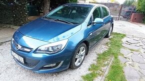 Opel Astra J