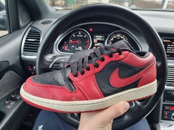 Air Jordan 1 Low "Bred" čierna/červená