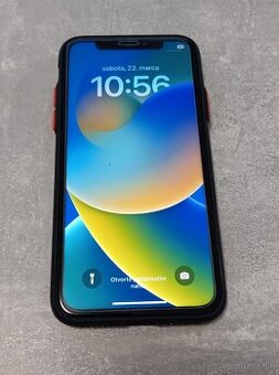 Apple iPhone X s pamäťou 256GB.✅