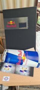 red bull.. reklamne tabule