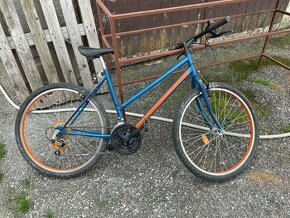 Starší horský bicykel