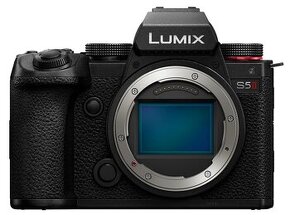 panasonic lumix s5 II