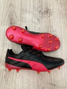 Kopačky PUMA KING vel.UK7