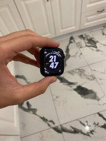 Apple watch SE 2022 44mm Cellular - 1