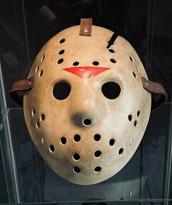 Jason Voorhees mask - Friday the 13th 6 (1986) - 1